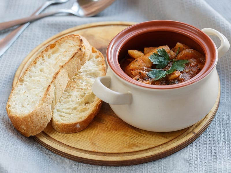 Roast Pot With Bread