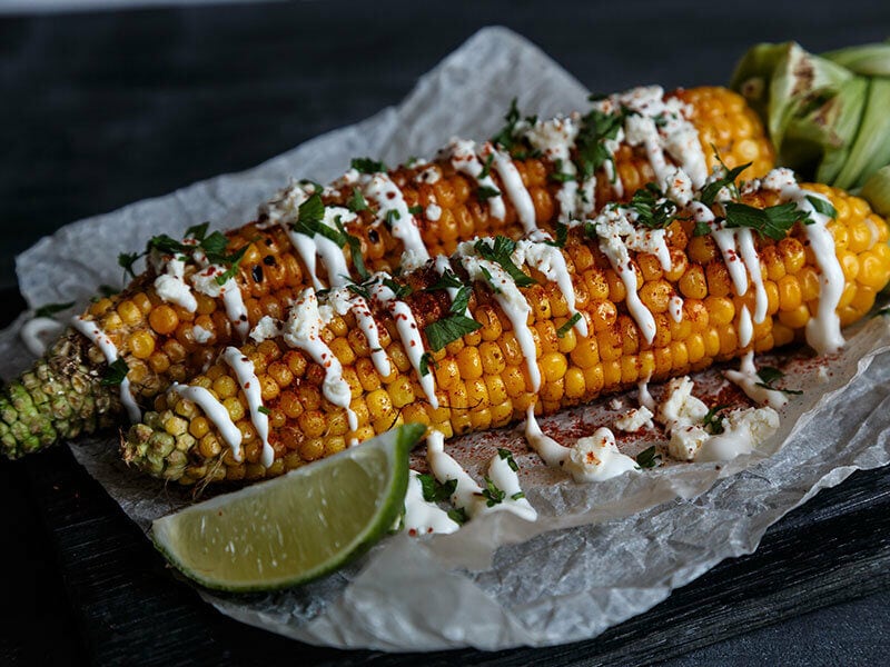 Hot Grilled Corn Cobs