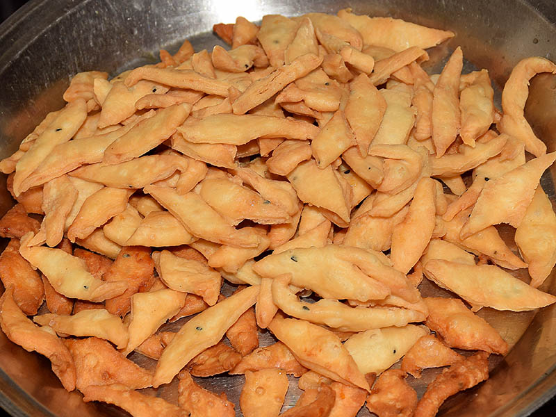 Namak Para Cuts