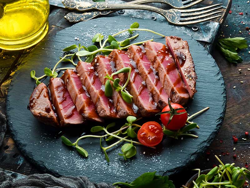 25 First-Rate Choices To Serve With Tuna Steak 2023 (+ Classic Caesar Salad)