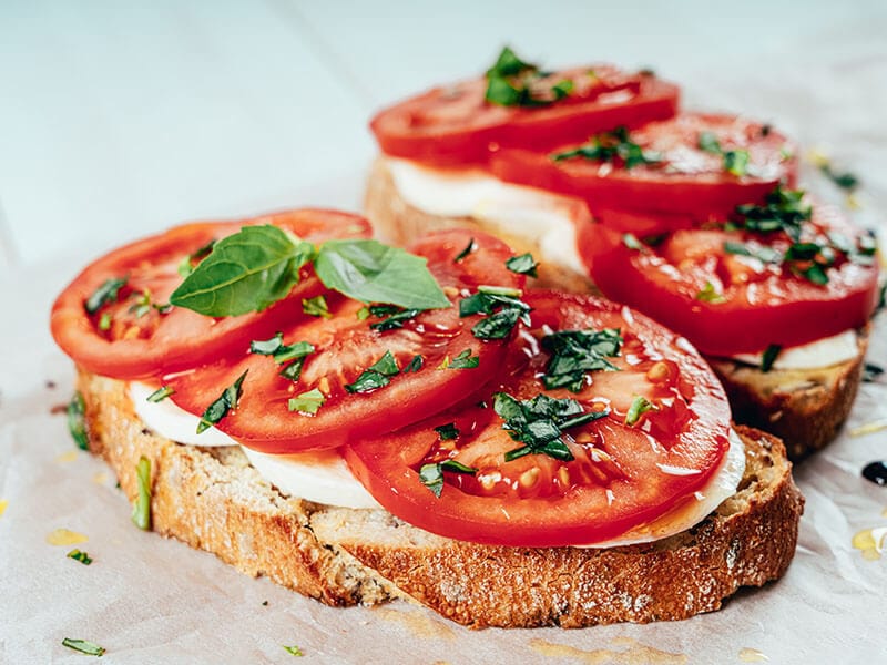 Mozzarella Tomatoes And Basil
