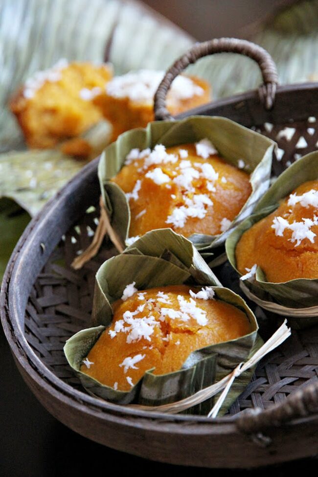 Khanom Tan