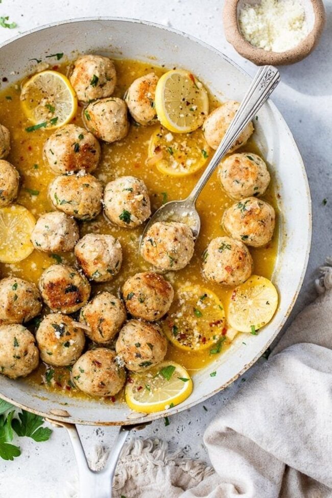 White Wine Garlic Meatball Sauce