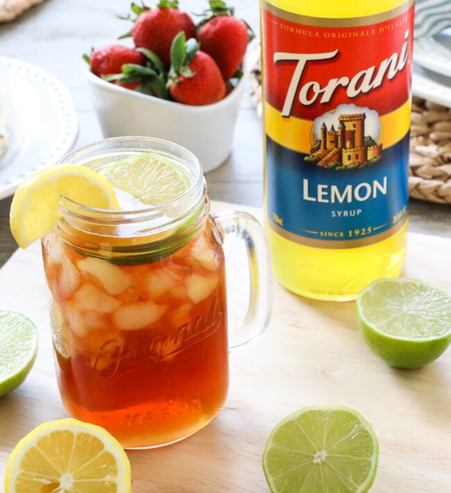 Lemon Iced Tea Cocktail