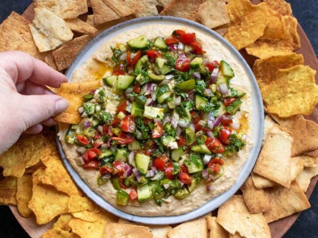Hummus with Veggies