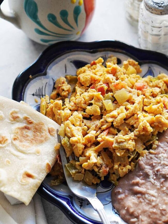 Huevos a la Mexicana