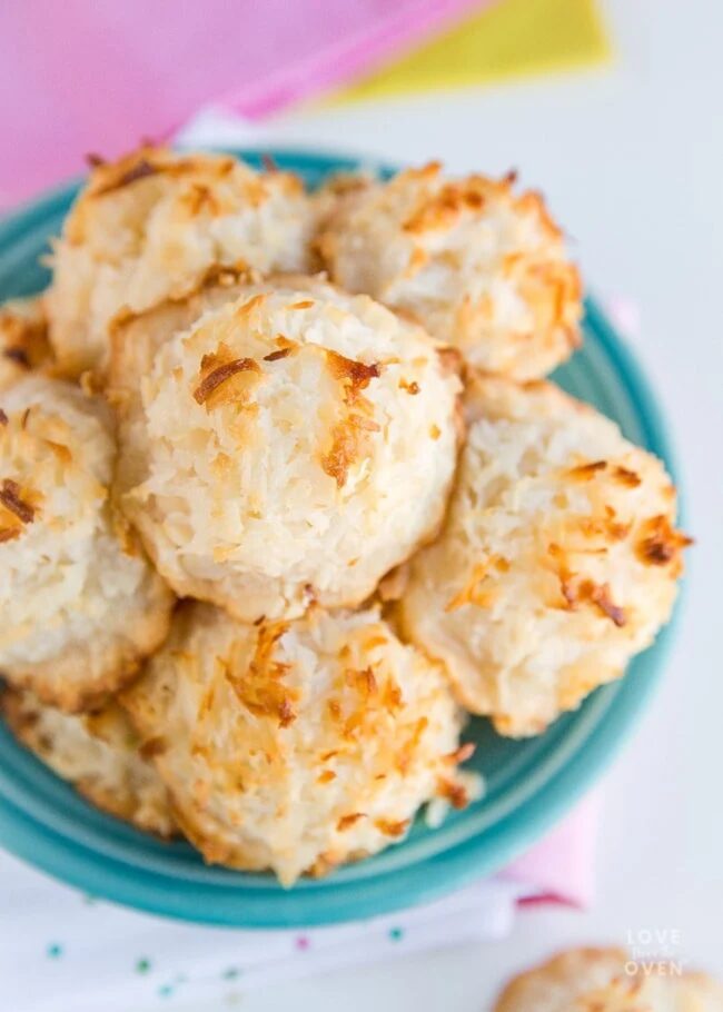 Coconut Milk Macarons