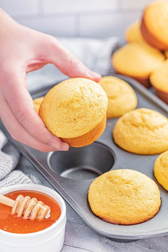 Buttermilk Cornbread Muffins