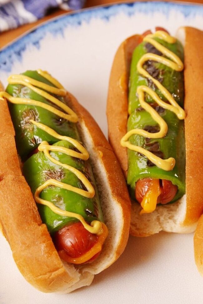 Jalapeno Popper Hot Dog