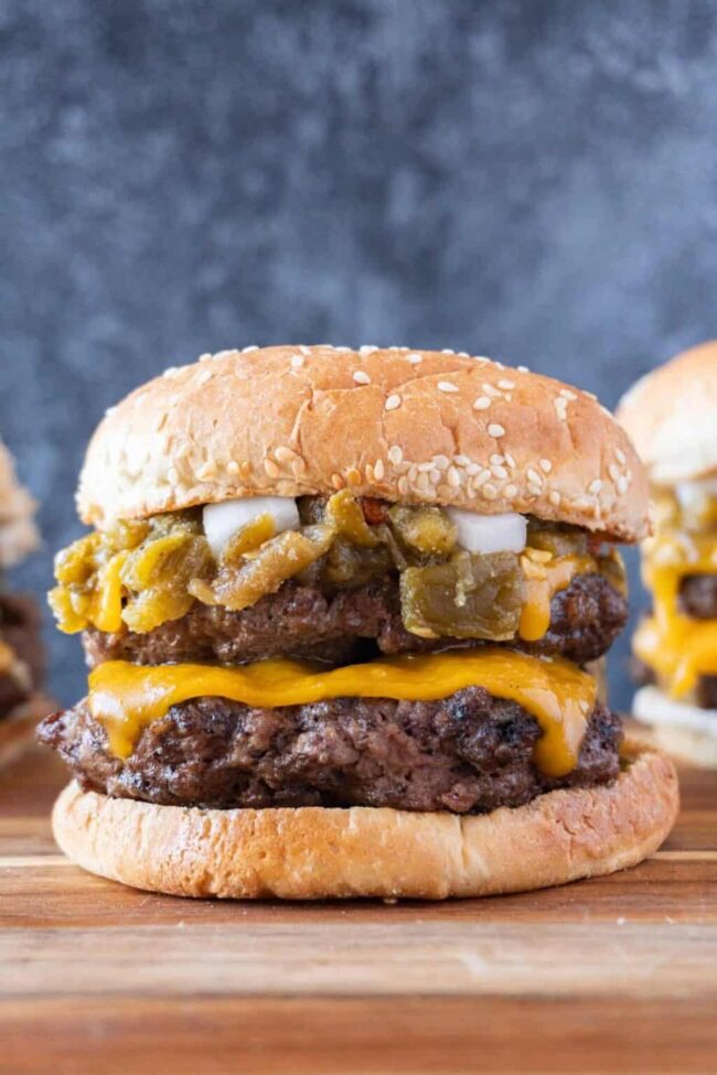 Green Chile Cheeseburgers