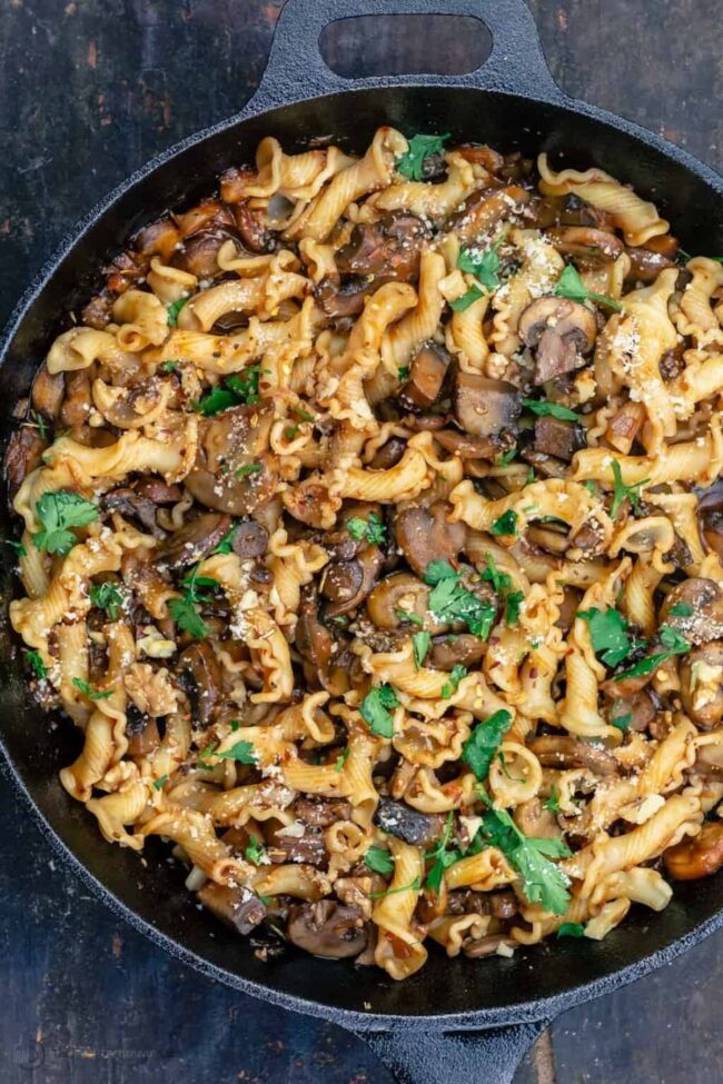 Savory Mushroom and Herb Pasta