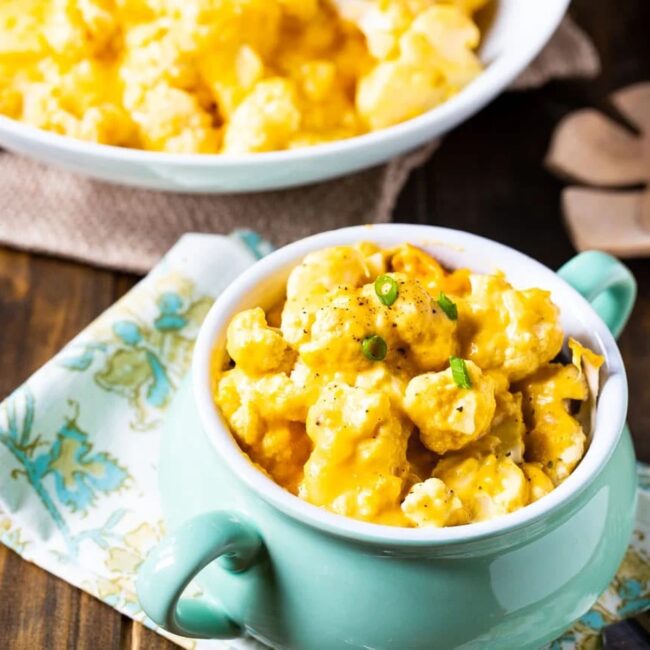 Slow Cooker Cauliflower Mac and Cheese