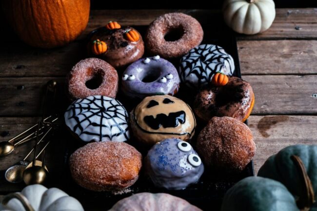 Pumpkin Spice Donuts