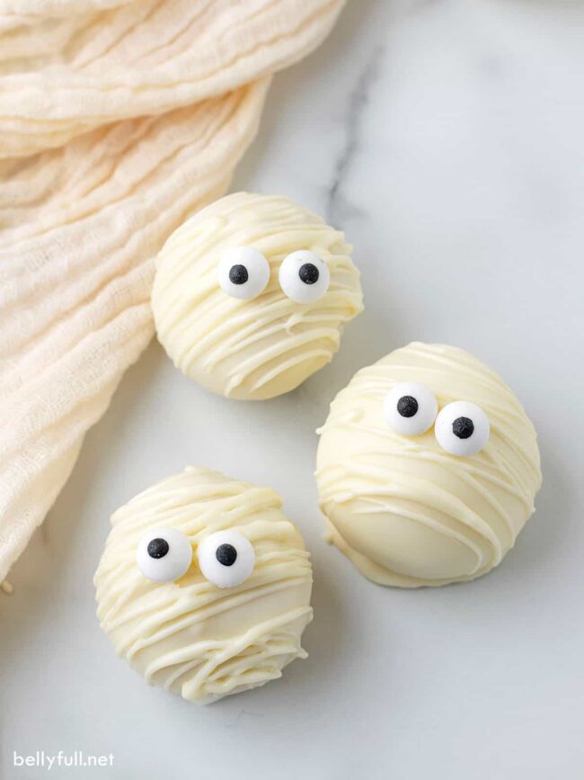 Mummy Oreo Truffles