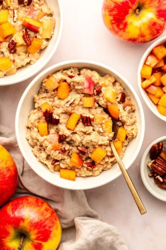 Cinnamon Apple Oatmeal