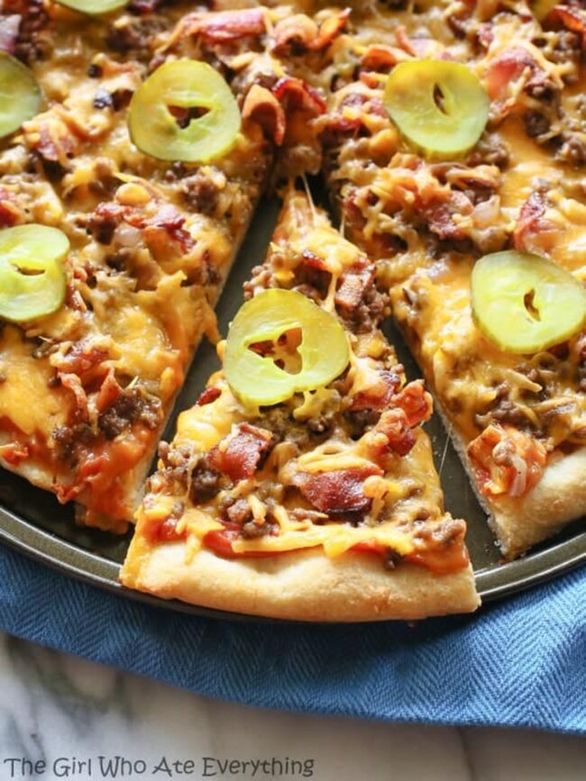 Bacon Cheeseburger Pizza