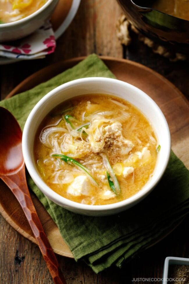 Enoki Mushroom Soup