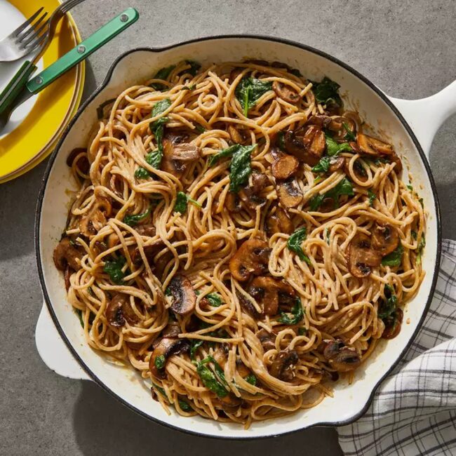 Cremini Mushroom and Spinach Pasta