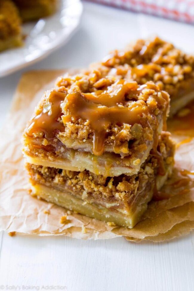 Caramel Apple Crumb Bars