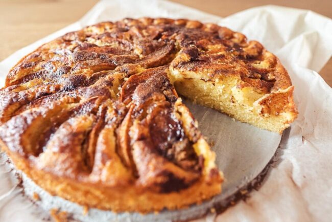Swedish Apple Cake (Appelkaka)