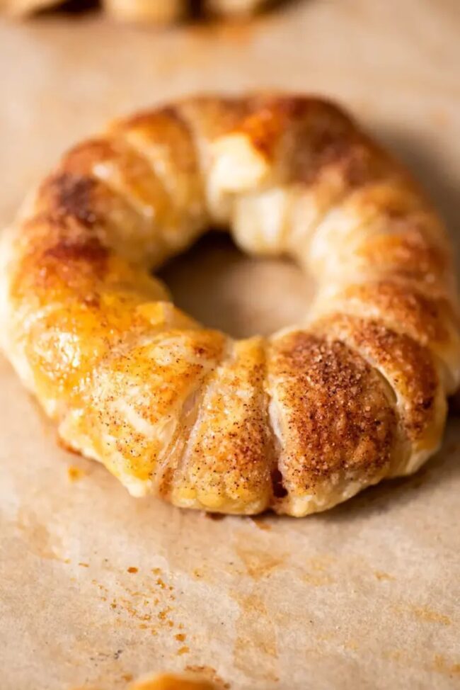 Apple Cinnamon Donuts