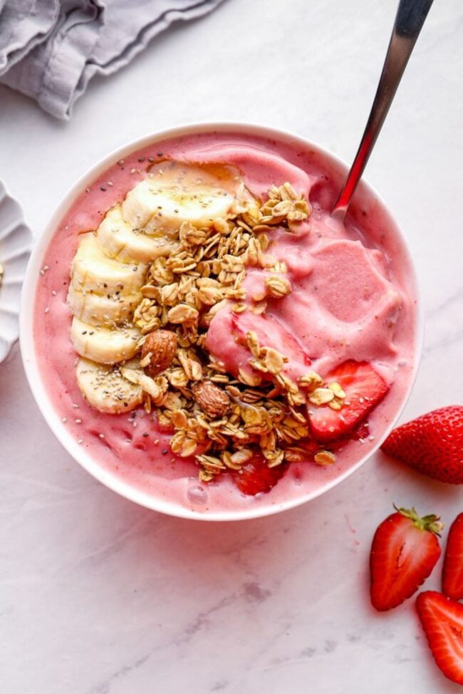 Strawberry Smoothie Bowl