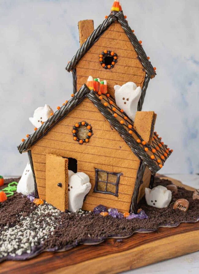 Haunted House Gingerbread Cookies