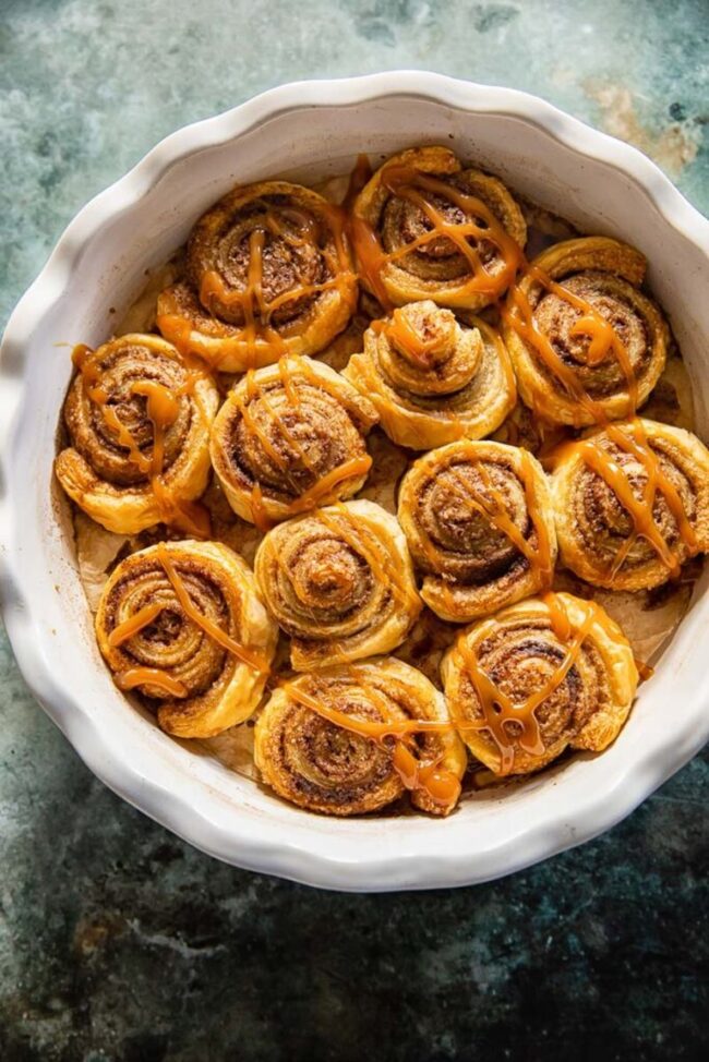 Puff pastry cinnamon rolls
