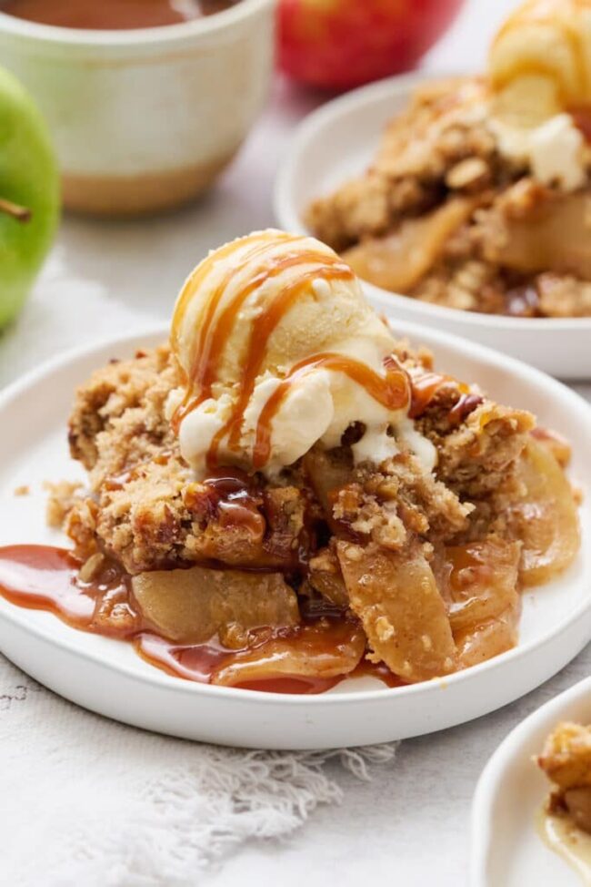 Caramel Apple Crisp