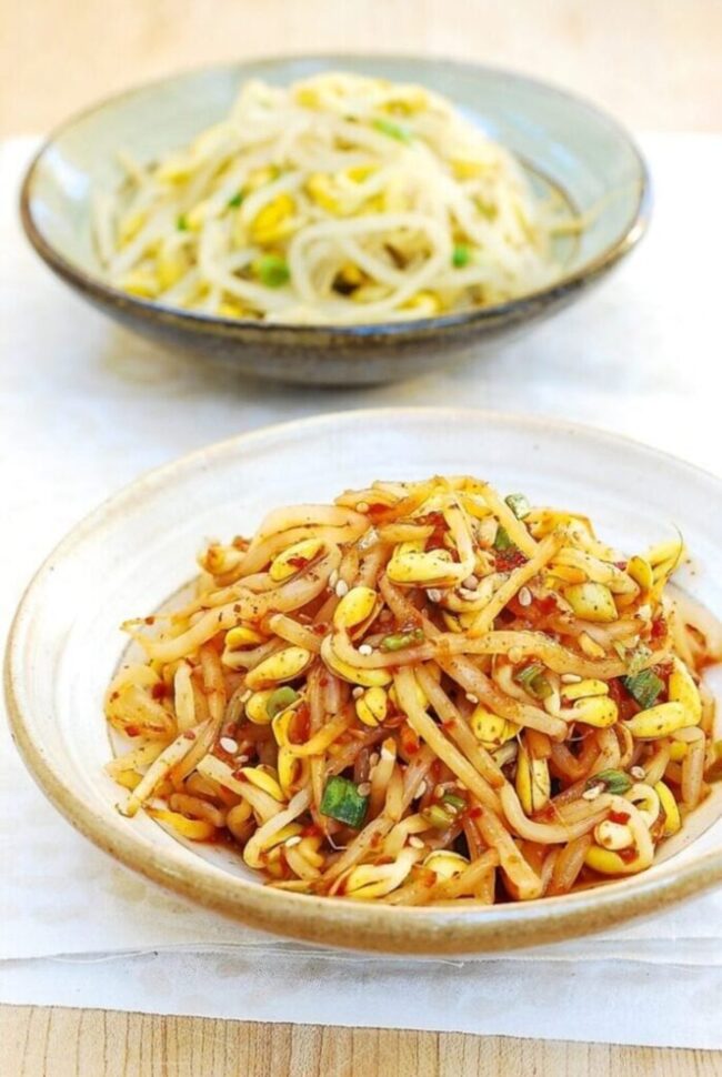 Soybean Sprout Salad (Kongnamul Muchim)