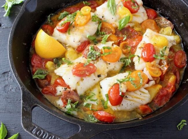 Pan-Seared Halibut with White Wine Sauce