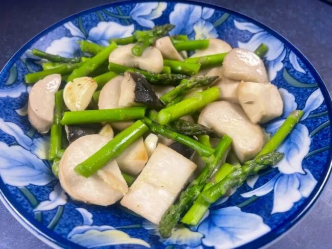 King Oyster Mushroom Asparagus Stir-Fry