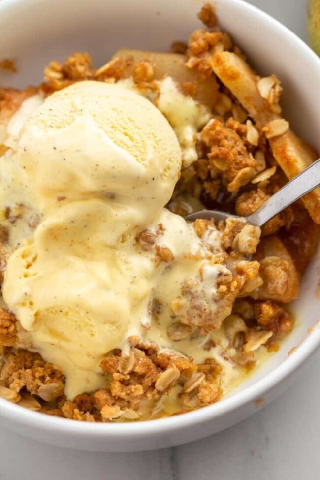 Instant Pot Pear Crumble