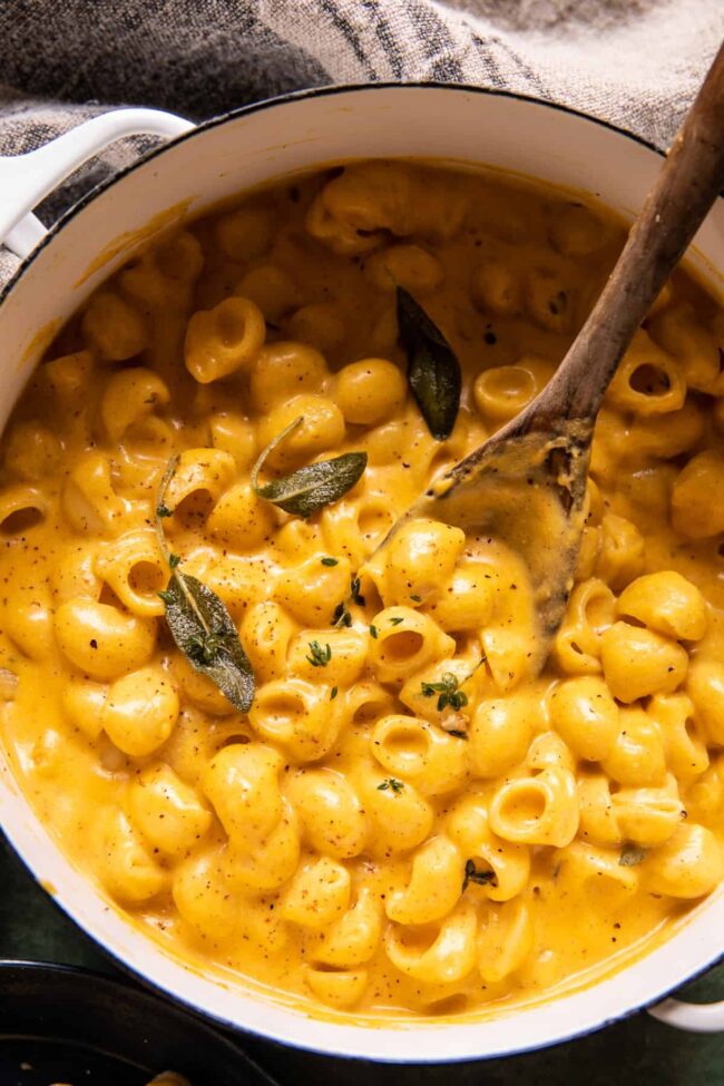 Pumpkin Mac and Cheese Casserole