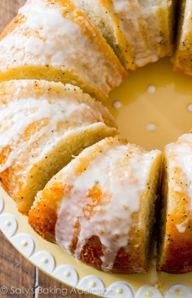 Lemon Poppy Seed Bundt Cake