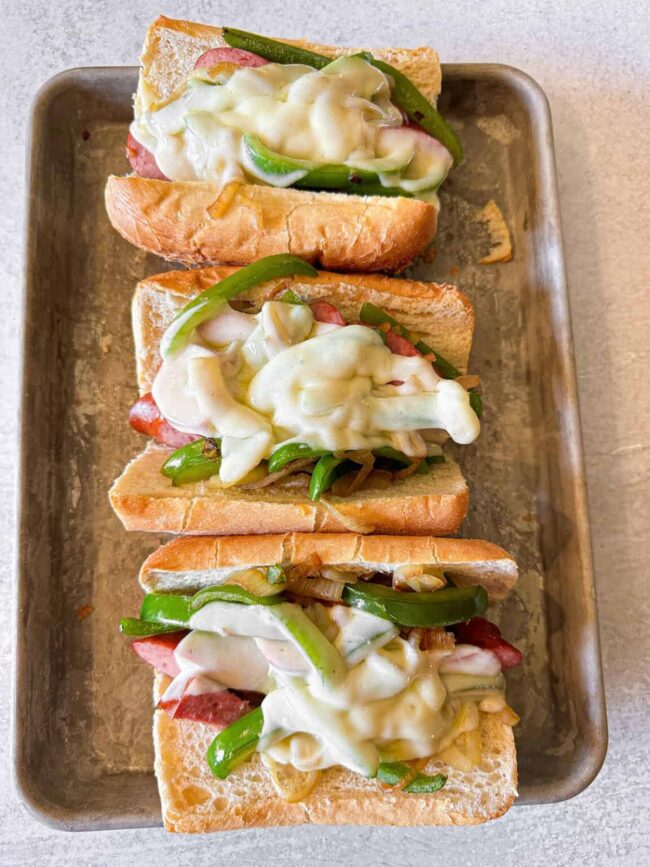 Kiebasa Sandwich